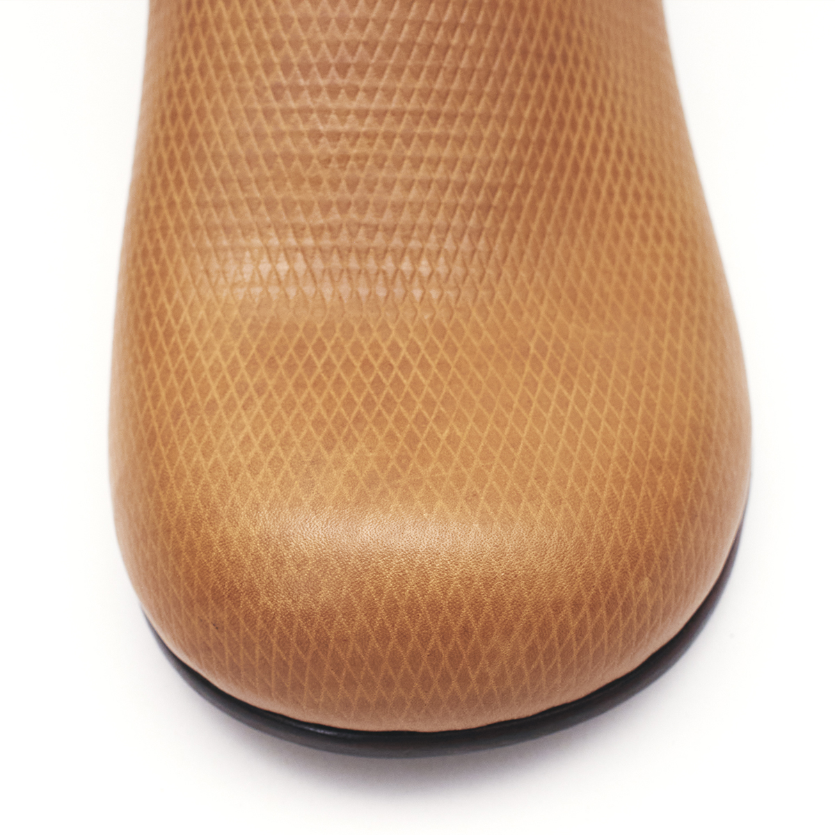 VIBRAM ハーフラバー オプション。滑り止めと耐久性の向上。